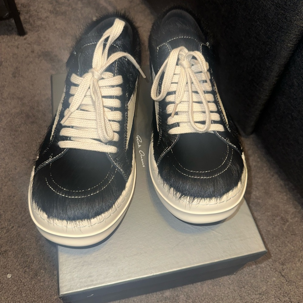 Rick Owens Lido Runway Vintage
Sneaker 'Black Milk'
